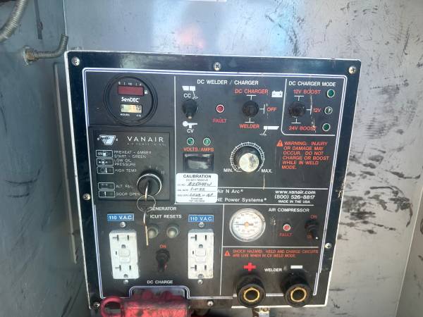 2011 Ford F 450 XL — photo 12
