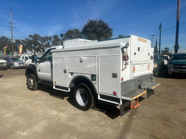 2011 Ford F 450 XL — photo 4