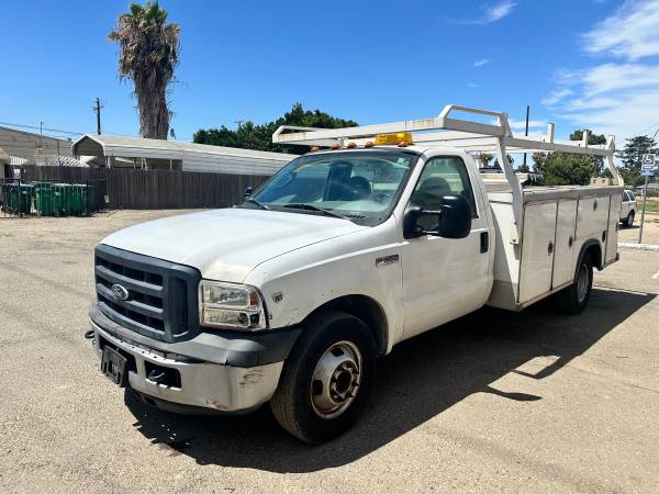 2006 Ford F-350 XL — photo 1