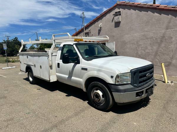 2006 Ford F-350 XL — photo 7