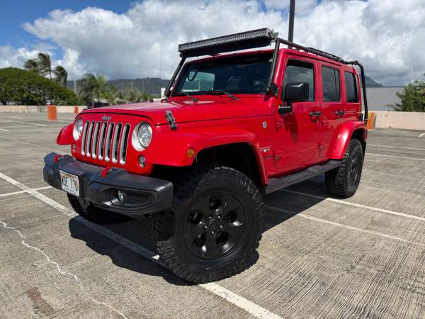 2017 Jeep Wrangler Unlimited Sahara — photo 1
