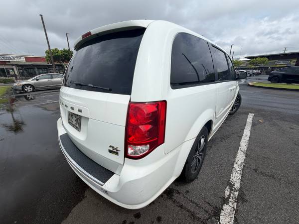 2016 Dodge Grand Caravan SE — photo 7