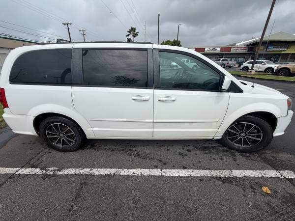 2016 Dodge Grand Caravan SE — photo 8