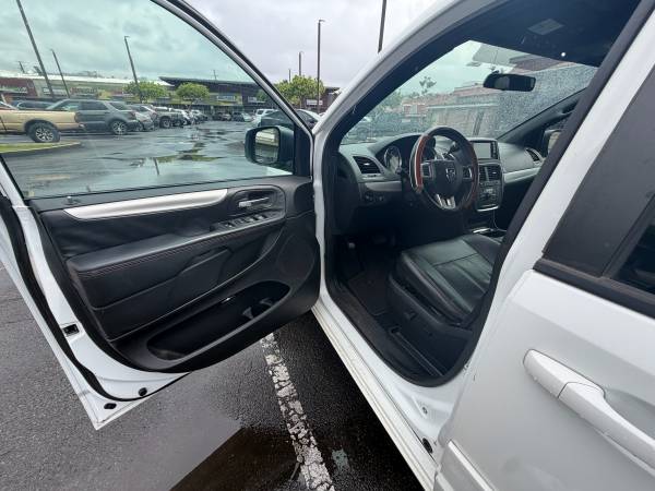 2016 Dodge Grand Caravan SE — photo 4