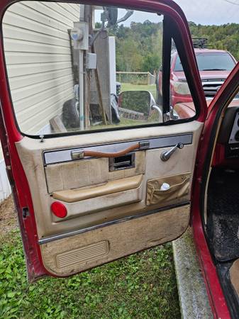 1983 Chevrolet Chevy VAN G20 3dr Cargo Van — photo 5
