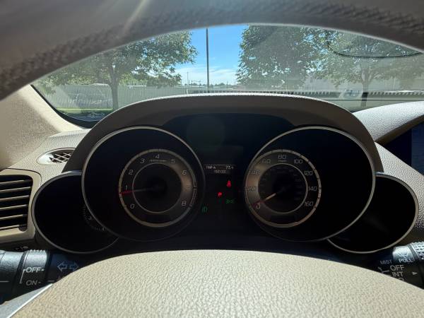 2011 Acura MDX Base — photo 12