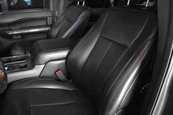 2019 Ford Expedition XLT — photo 12