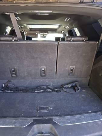 2021 Cadillac Escalade Premium Luxury Platinum 4x2 Automatic — photo 10