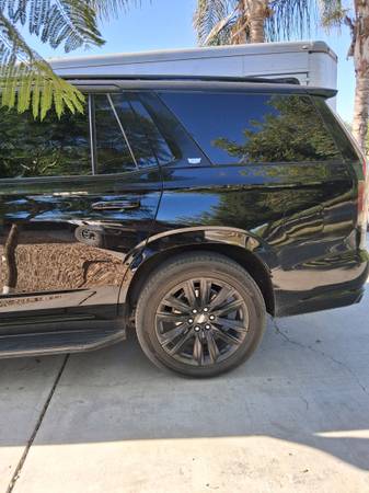 2021 Cadillac Escalade Premium Luxury Platinum 4x2 Automatic — photo 3
