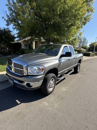 2009 Dodge RAM 2500 Laramie 4x2 Quad Cab 140.5 in. WB Automatic — photo 2