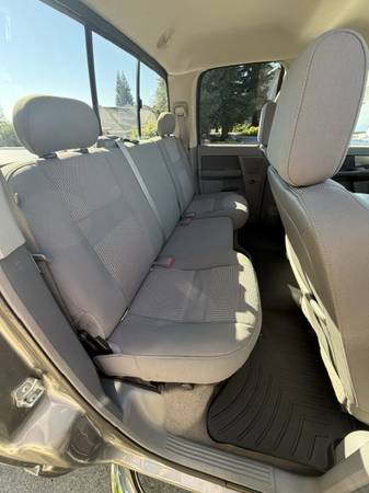 2009 Dodge RAM 2500 Laramie 4x2 Quad Cab 140.5 in. WB Automatic — photo 5