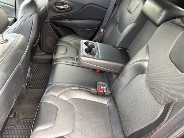 2022 Jeep Cherokee X 4dr 4x4 Automatic — photo 12