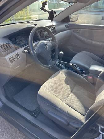 2007 Toyota Corolla S 4dr Sedan Manual — photo 4