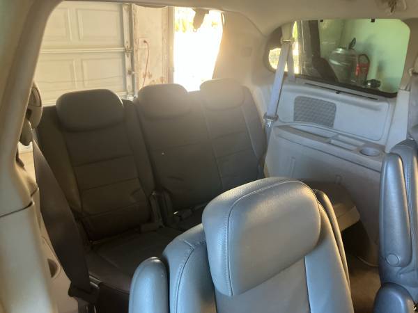 2008 Dodge Grand Caravan CV Cargo Van Automatic — photo 12