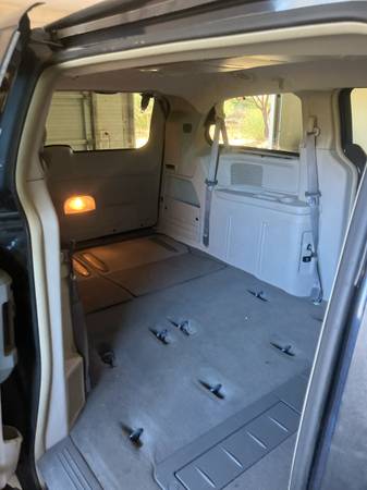 2008 Dodge Grand Caravan CV Cargo Van Automatic — photo 4