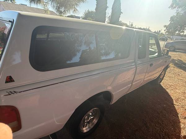 1994 Ford Ranger XL 2dr Standard Cab SB — photo 6