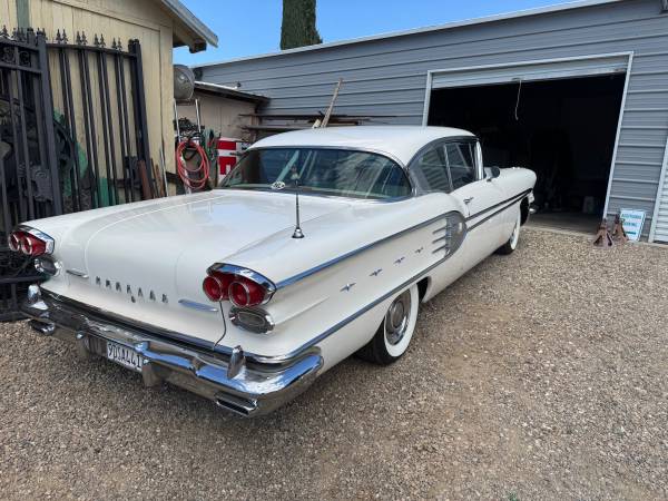1958 Pontiac Star Chief — photo 1