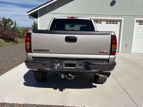 2004 GMC Sierra 2500 SLT — photo 5