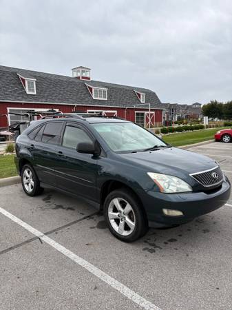 2004 Lexus RX 330 Base All-wheel Drive Automatic — photo 1