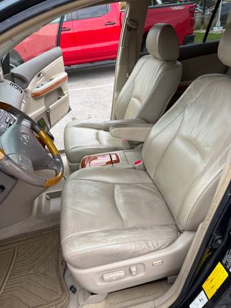 2004 Lexus RX 330 Base All-wheel Drive Automatic — photo 8