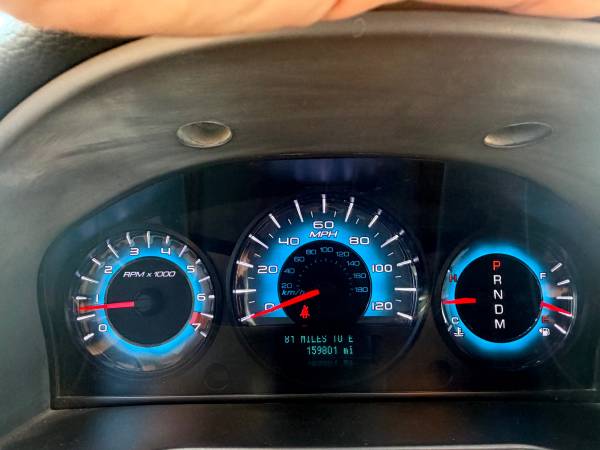 2012 Ford Fusion SE 4dr Front-wheel Drive Sedan Automatic — photo 5