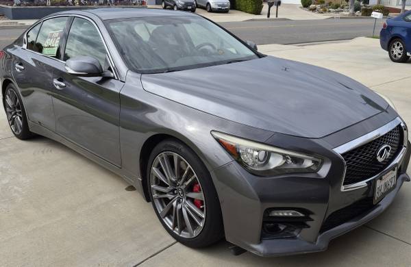 2017 Infiniti Q50 2.0t Base — photo 1