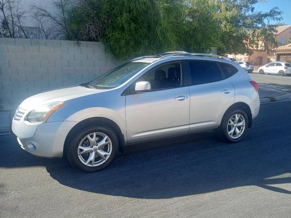 2010 Nissan Rogue SL 4dr All-wheel Drive CVT — photo 1