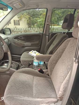2002 Chevrolet Tracker ZR2 2dr 4x4 Manual — photo 2