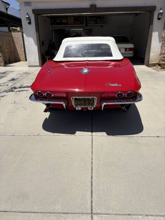 1965 Chevrolet Corvette — photo 9