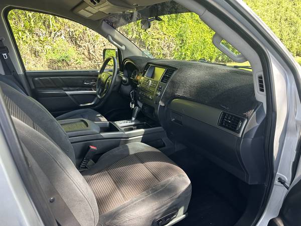 2015 Nissan Armada SV 4dr 4x2 Automatic — photo 12