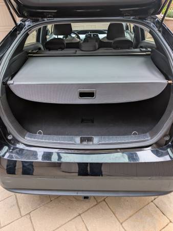 2016 Toyota Prius Two 5dr Hatchback CVT — photo 7