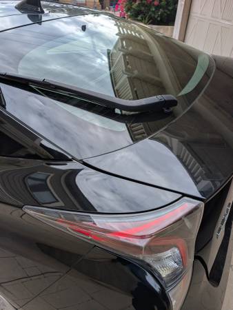 2016 Toyota Prius Two 5dr Hatchback CVT — photo 5