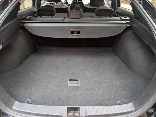 2016 Toyota Prius Two 5dr Hatchback CVT — photo 10