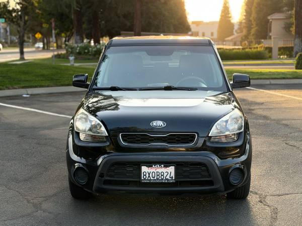 2012 KIA Soul + 4dr Hatchback Manual — photo 1