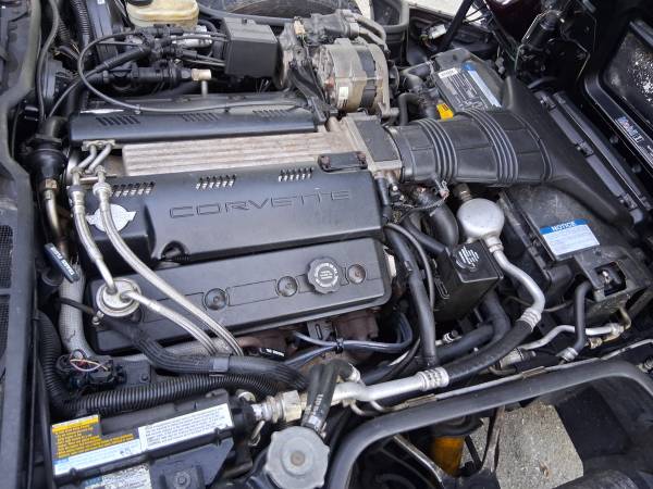 1993 Chevrolet Corvette ZR1 2dr Hatchback — photo 4