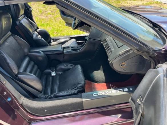 1993 Chevrolet Corvette ZR1 2dr Hatchback — photo 5