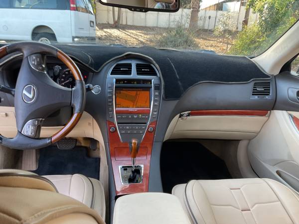 2010 Lexus ES 350 Base 4dr Sedan Automatic — photo 5