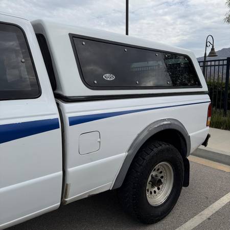 1994 Ford Ranger XL 2dr Standard Cab SB — photo 6