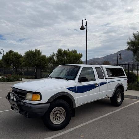 1994 Ford Ranger XL 2dr Standard Cab SB — photo 1