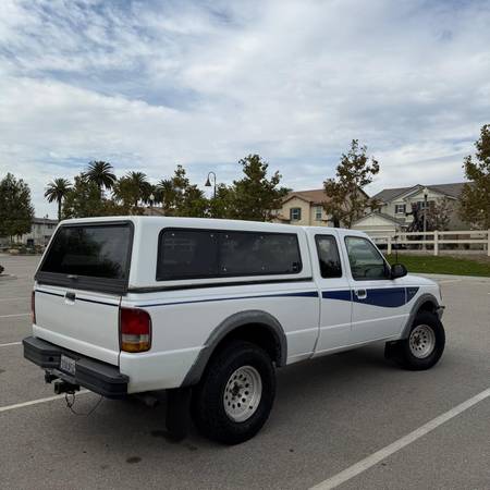 1994 Ford Ranger XL 2dr Standard Cab SB — photo 4