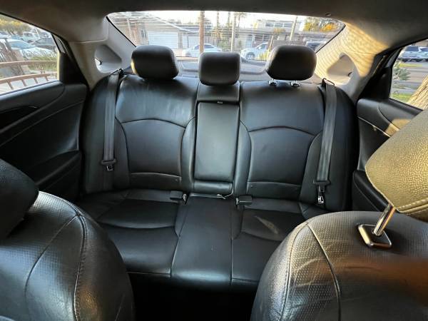 2011 Hyundai Sonata SE — photo 7