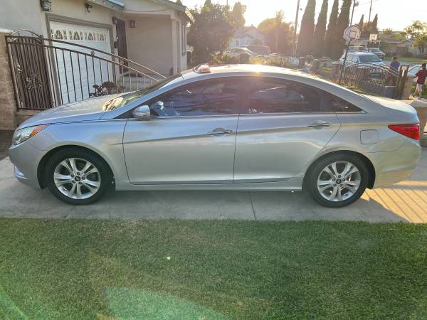 2011 Hyundai Sonata SE — photo 3