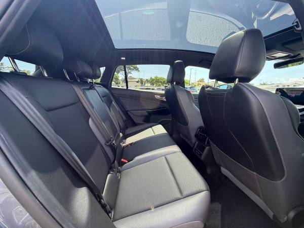 2023 Volkswagen Id.4 Pro S Plus — photo 11