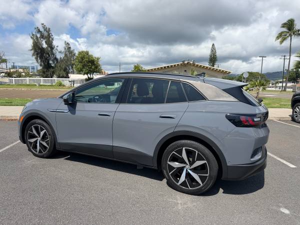 2023 Volkswagen Id.4 Pro S Plus — photo 6