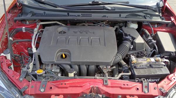 2016 Toyota Corolla S 4dr Sedan CVT — photo 9