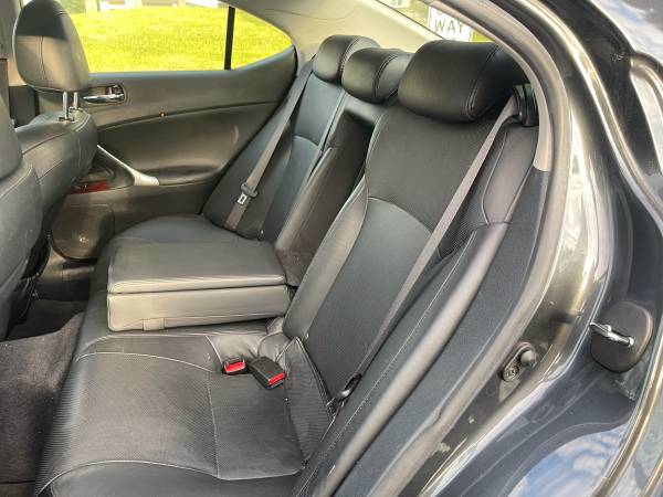2008 Lexus IS 350 Base — photo 12