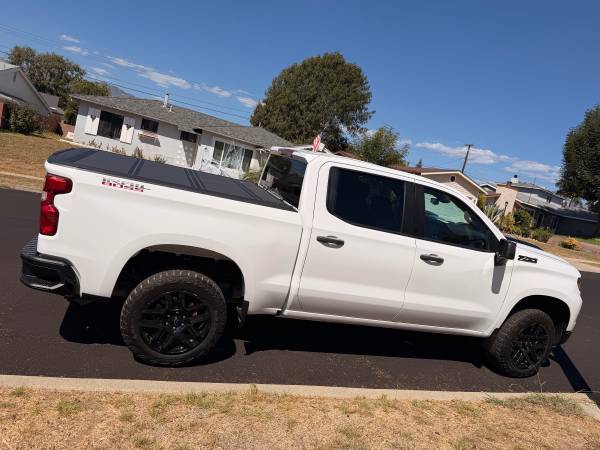 2024 Chevrolet Silverado 1500 Custom Trail Boss — photo 3