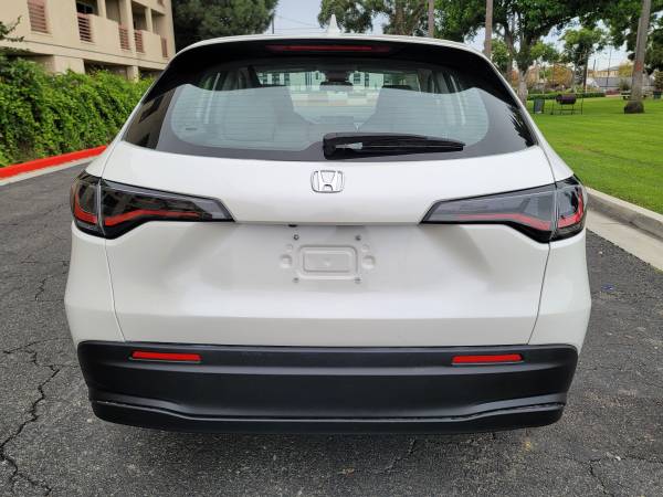 2025 Honda Hrv Lx — photo 5