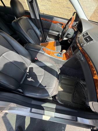 2005 Mercedes-Benz E320 — photo 6