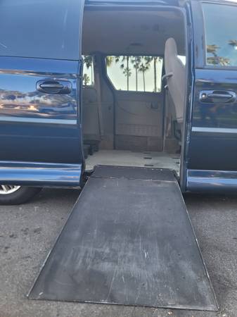 2002 Dodge Caravan SE Passenger Van Automatic — photo 10